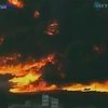 В Калифорнии произошел масштабный пожар на заводе