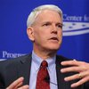 Экс-посол США: Януковича уже не ждут в Вашингтоне