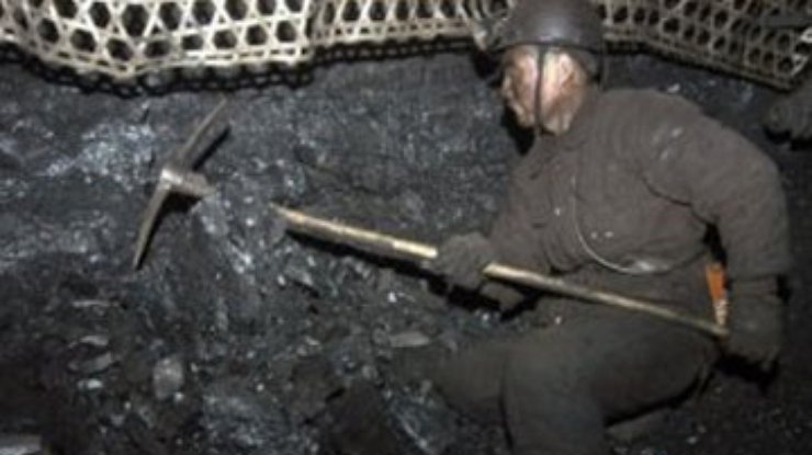 Семьям погибших шахтеров в Суходольске выплатят по 1 миллиону