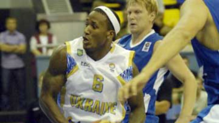 Украина стала второй на международном турнире по баскетболу