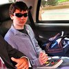 "Пресс-секретаря" хакерской группы LulzSec выпустили под залог