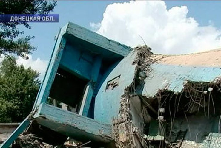 Копр на шахте Бажанова рухнул из-за некачественного бетона