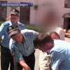В Антраците безработный стрелял из пистолета в прохожих