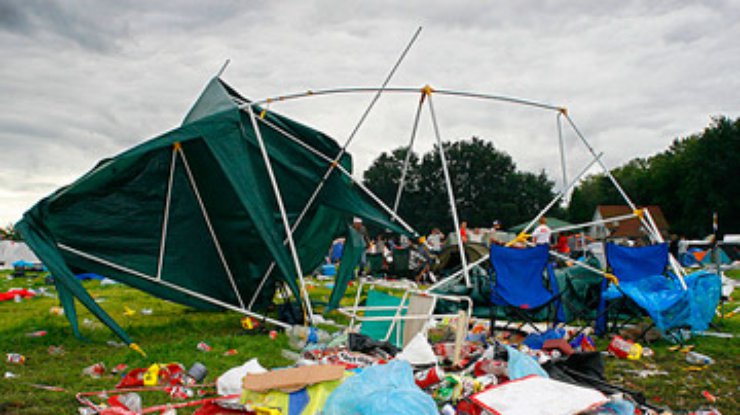 Из-за урагана в Бельгии закрыли фестиваль Pukkelpop