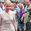 Тимошенко просит время для подготовки к допросу и личного врача (обновлено 10:01)