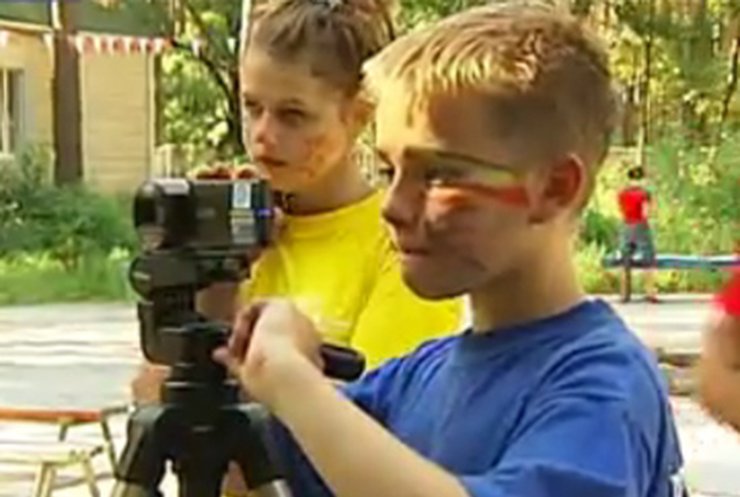 В Киеве презентовали короткометражки, снятые детьми-сиротами