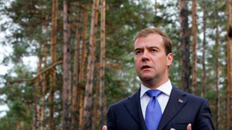 Медведев недоумевает из-за позиции Украины по газу