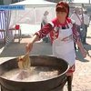 Буковинские хозяйки соревновались в мастерстве приготовления борща