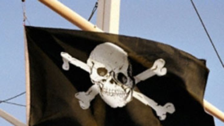 Восемь украинцев остаются в пиратском плену - МИД