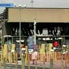 17 человек пострадали из-за обвала потолка на американо-мексиканском КПП