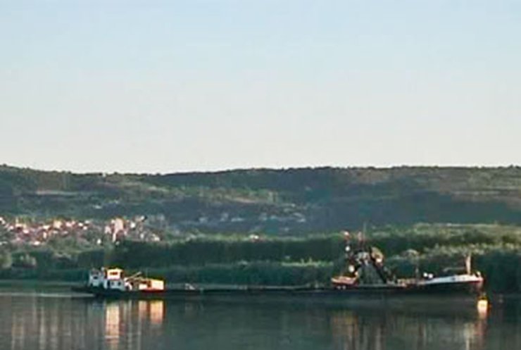 На Дунае образовался затор