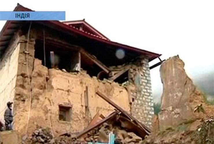 Количество жертв землетрясения в Непале достигло 70 человек