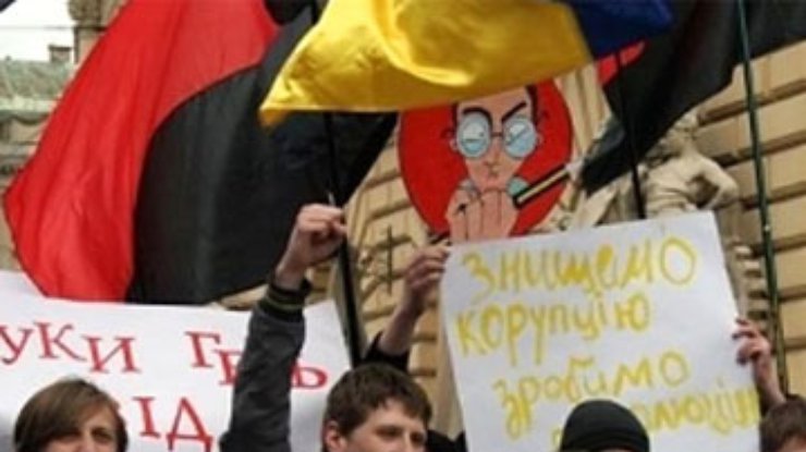 Киевская милиция объяснила, почему напала на студентов