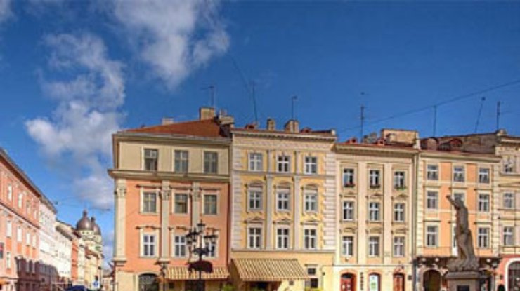 Во Львове нашли виноватых в неприятном запахе на улицах города