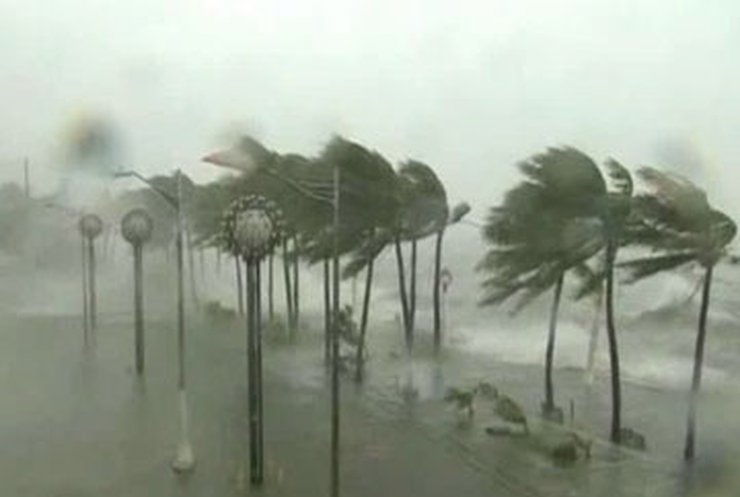 На Филиппины обрушился тайфун Несат