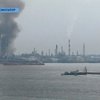На нефтеперерабатывающем заводе в Сингапуре произошел сильный пожар