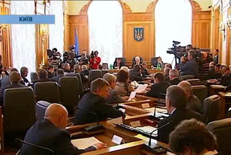 Депутаты рассмотрят сегодня 12 законопроектов про выборы в Раду