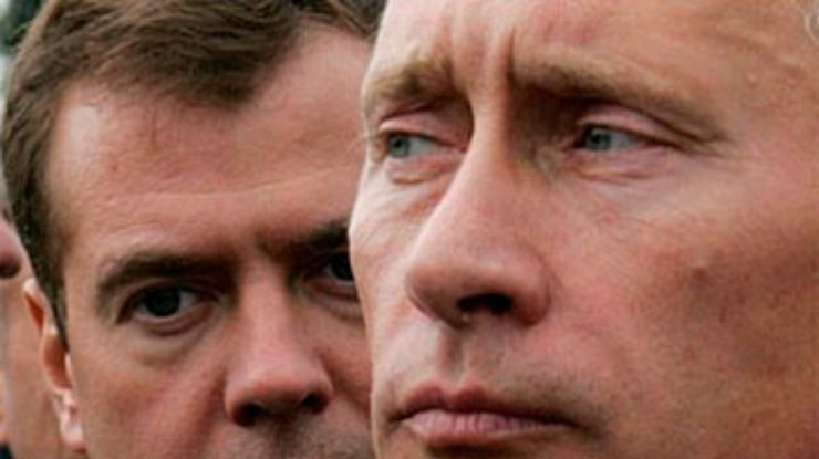 Путину подарят раскраску "о дружбе мальчиков Димы и Вовы"
