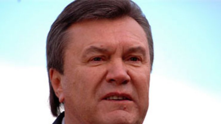 В Каменце-Подольском запретили к визиту Януковича массовые мероприятия
