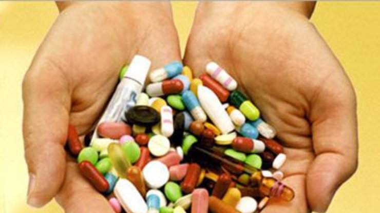АМКУ обязал 20 компаний не повышать цены на лекарства