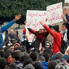 Полиция Туниса разогнала исламистов слезоточивым газом