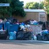 На улицах Афин из-за страйков накопились тысячи тонн мусора