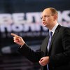 Яценюк предлагает продлить мораторий на продажу сельхозземли