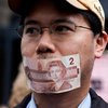 Акции протеста против финансовых монополистов не утихают во всем мире