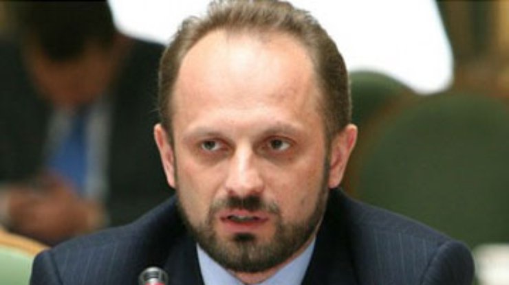 Безсмертный провел параллели между Януковичем и Лукашенко