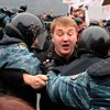 Бютовец Суслов уверяет, что УБОП не отстает от его семьи и требует защиты