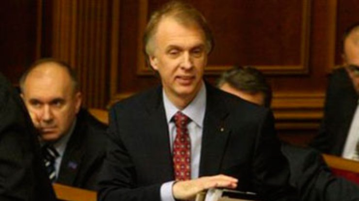 Огрызко говорит, что дело на Тимошенко по долгам ЕЭСУ завели некстати
