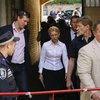 Тимошенко уже может "потихоньку" ходить