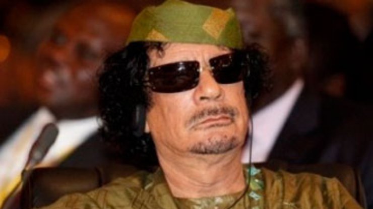Каддафи завещал продолжать борьбу против НАТО