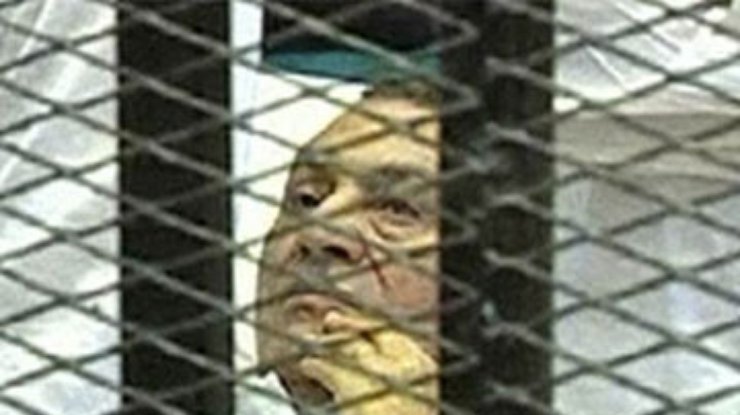 Суд над Мубараком возобновится под Новый год