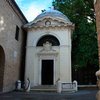 Итальянец выставил на торги могилу XIX века