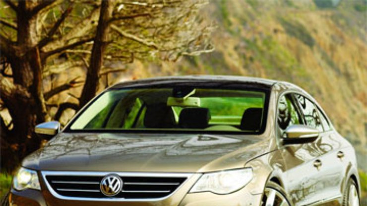 Volkswagen представил обновленный Passat CC