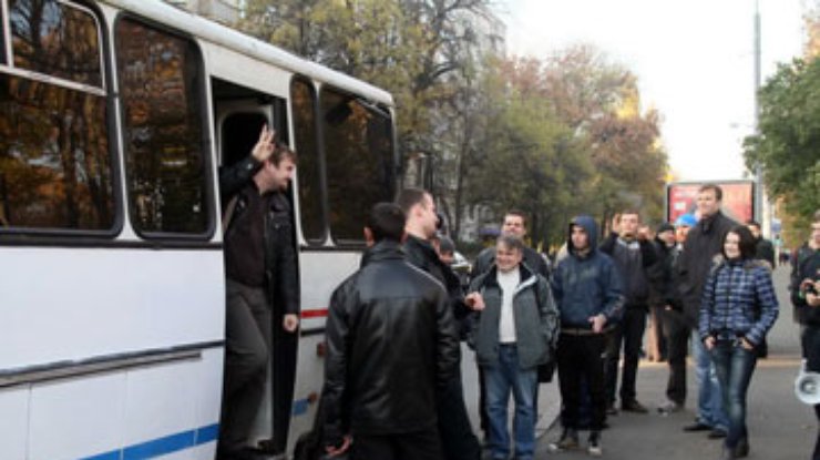 За потасовку во время Русского марша в Киеве задержали трех "свободовцев"