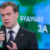 Медведев хотел бы, чтобы СМИ не искривляли действительность