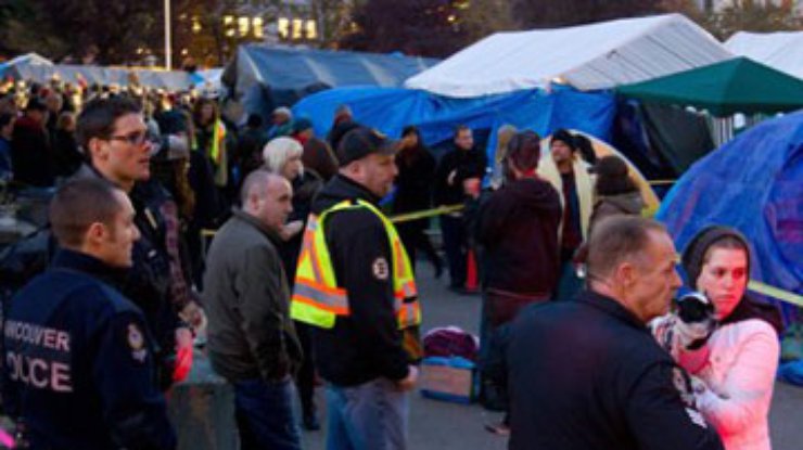 В палаточном городке в Ванкувере умерла молодая девушка