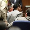 Врача Джексона признали виновным в непредумышленном убийстве