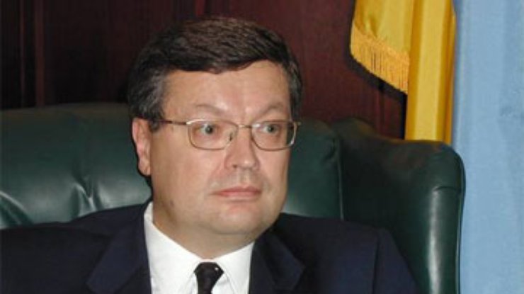 Грищенко съездил на Донбасс попрактиковать "экономическую дипломатию"