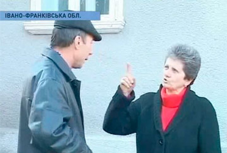 Житель Прикарпатья захватил квартиру соседки, уехавшей на заработки
