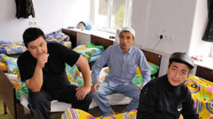 В России не хотят пускать мигрантов-таджиков из-за инфекций