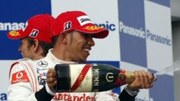 Хэмилтон выиграл Гран-при Абу-Даби