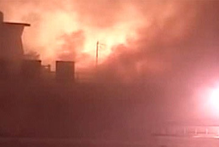 В Москве сгорел корабль-отель