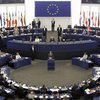 Европарламент показал кнут и пряник