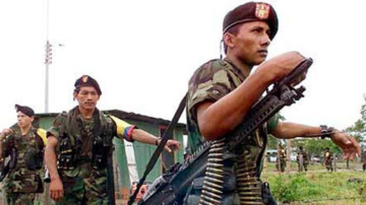 Армия Колумбии захватила радио повстанцев