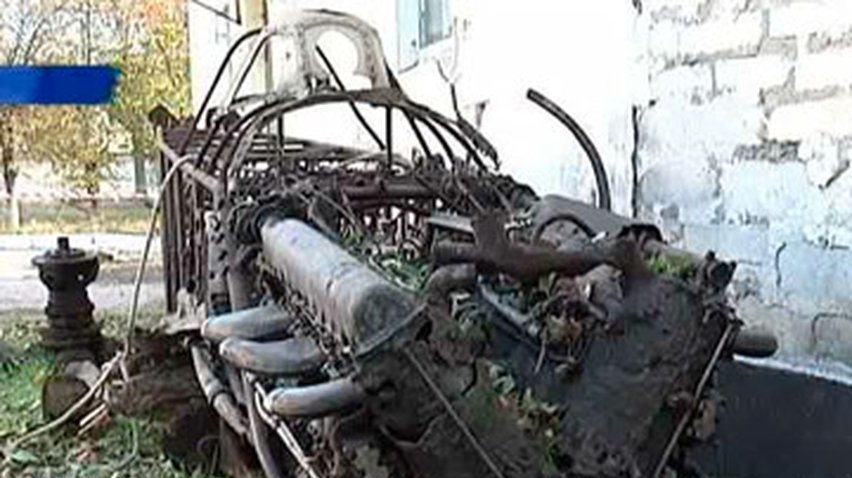 В Севастополе "черные дайверы" пытались продать истребитель