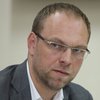 Власенко рассказал, как его обманули в СИЗО