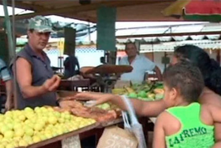 Кубинские крестьяне смогут продавать урожай без участия государства
